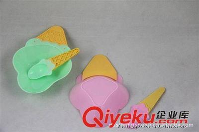 汕頭市國(guó)平鴻盛塑料制品廠 優(yōu)質(zhì)雙色雪糕盤及日用塑料制品廠家直銷